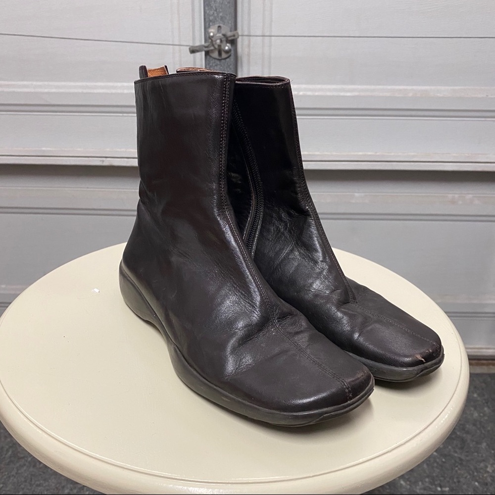 J.D Mizrachi Brown Leather Boots